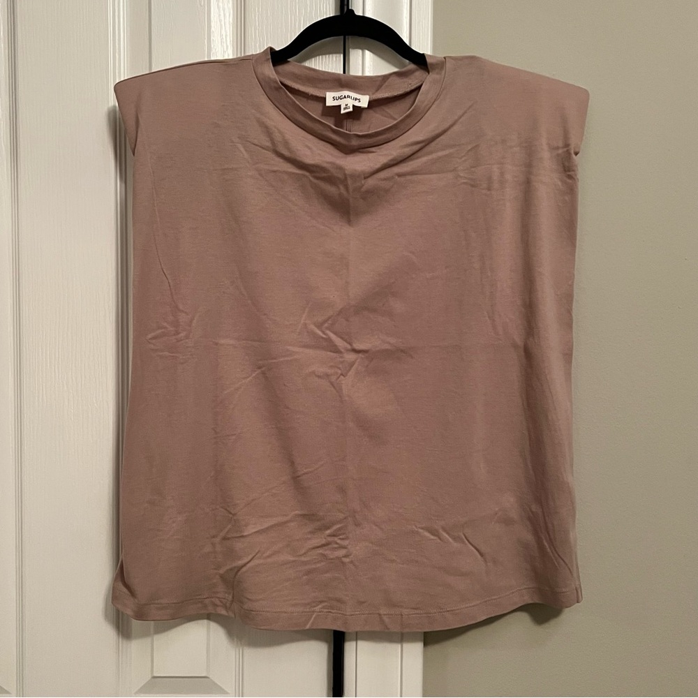 NWOT Padded Shoulder Tank